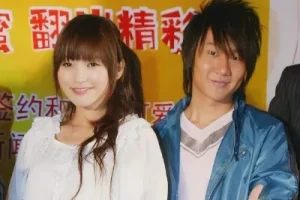 被风吹过的夏天吉他谱-林俊杰/金莎-E转G调原版六线谱