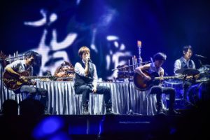 知足吉他谱-五月天-G调女生版弹唱谱-六线谱