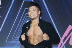 想太多吉他谱-李玖哲-C调原版弹唱六线谱