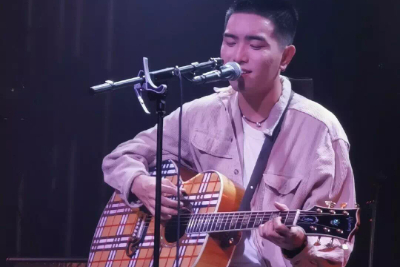 沈以诚《形容》吉他谱-《形容》G调原版吉他六线谱 沈以诚《形容》吉他谱-《形容》G调原版吉他六线谱