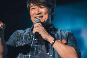 爱相随吉他谱-周华健-B调吉他弹唱六线谱