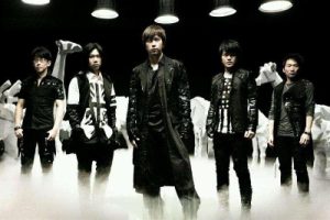 我不愿让你一个人吉他谱-五月天-C调原版六线谱-吉他弹唱图谱