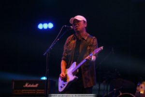 新长征路上的摇滚吉他谱C调-崔健-扫弦原版六线谱