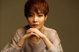 魏佳艺《掌心之中吉他谱》G调原版吉他谱