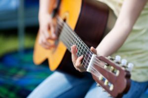 陈升《把悲伤留给自己吉他谱》C调原版