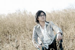 存在吉他谱-汪峰-存在E调弹唱谱