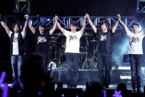 五月天《让我照顾你吉他谱》C调弹唱吉他谱