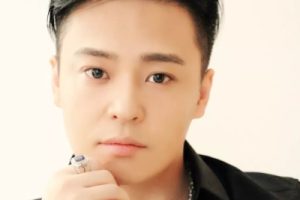 姜玉阳《痛彻心扉吉他谱》F调吉他弹唱谱