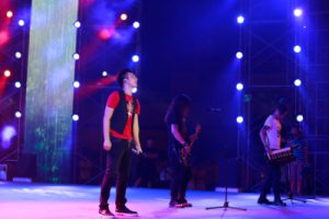 信乐团《北京一夜吉他谱》C调原版