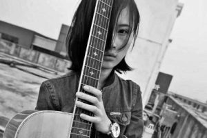 骄兵吉他谱-万玲琳-骄兵C调原版弹唱图谱