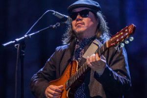 周云蓬《瓦尔登湖吉他谱》G调原版