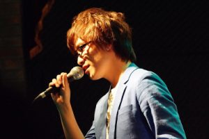 春庭雪C调-橙翼-春庭雪原版弹唱六线谱