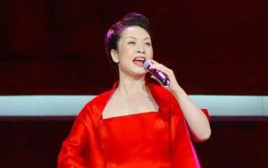 曙色简谱-彭丽媛-B调歌曲简谱