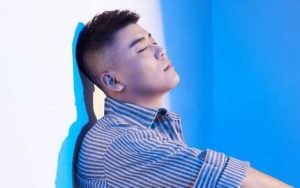 付豪《他对你真的好吗吉他谱》C调原版吉他谱