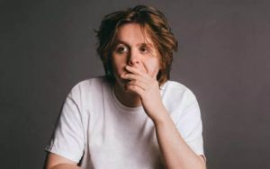 Fade钢琴谱-Lewis Capaldi-Fade五线谱