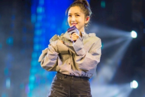 何洁《你一定要幸福吉他谱》G调原版