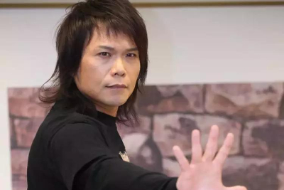伍佰《痛哭的人吉他谱》G调扫弦原版 伍佰《痛哭的人吉他谱》G调扫弦原版