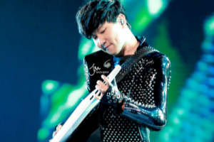 林俊杰《谢幕吉他谱》C调原版吉他谱