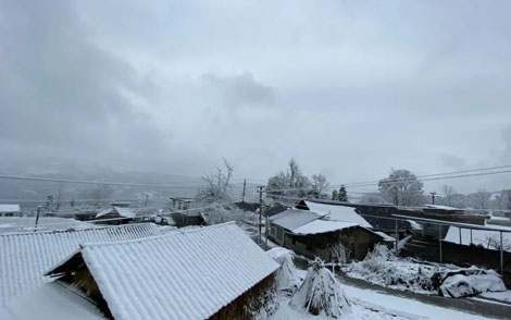 初雪钢琴谱-班得瑞Bandari-初雪钢琴五线谱