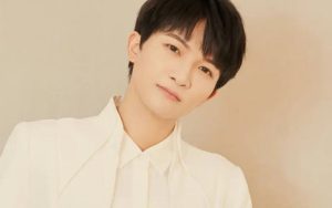 人是简谱-周深-人是C调钢琴简谱