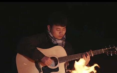 枯木逢春《我在昨天的梦里又看见了你吉他谱》C调 枯木逢春《我在昨天的梦里又看见了你吉他谱》C调