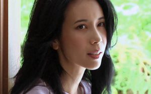 莫文蔚《爱吉他谱》C调原版