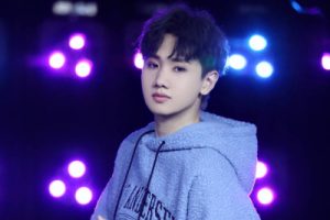 万有引力吉他谱-汪苏泷《万有引力》A调原版弹唱六线谱