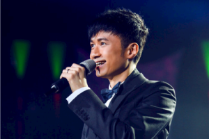 古巨基《必杀技吉他谱》G调简易原版