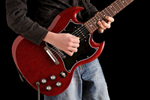 傅锵锵《墨尔本的秋天吉他谱》C调原版