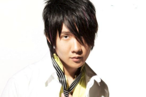 因你而在吉他谱-林俊杰《因你而在》A调弹唱谱-原版六线谱