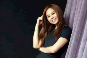 李幸倪《月球下的人吉他谱》C调原版