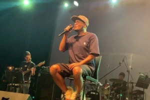 小宇吉他谱-张震岳-小宇C调原版指法六线谱