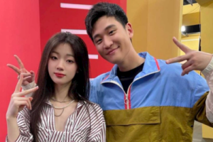 单依纯/周兴哲《爱我的时候吉他谱》C调原版编配