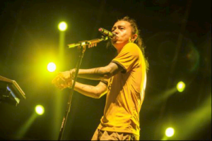 西湖吉他谱D调-痛仰乐队-无底洞高清原版六线谱