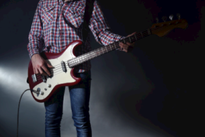 孤城吉他谱-洛先生《孤城》C调弹唱谱-原版六线谱