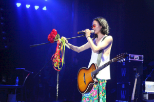 二手玫瑰《我要开花吉他谱》G调原版