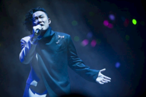 陈奕迅《稳稳的幸福吉他谱》G调原版吉他谱