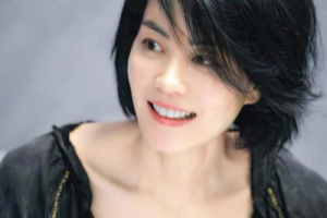 王菲《百年孤寂吉他谱》原版伴奏谱