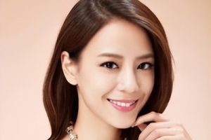 江语晨《最后一页吉他谱》C调原版编配