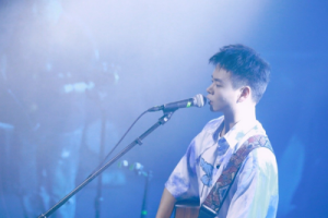 枯木逢春《平胸女子吉他谱》C调原版图片谱