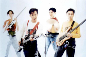 BEYOND《曾经拥有吉他谱》A调超原版