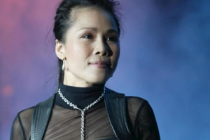 月牙泉吉他谱-田震《月牙泉》C调高清原版六线谱