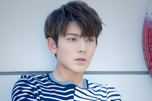 只是朋友吉他谱-陈翔《只是朋友》G调弹唱谱-原版六线谱