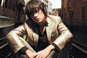 周杰伦《还在流浪吉他谱》C调原版图谱