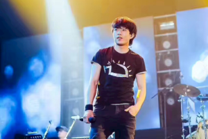 凌晨计程车吉他谱-赵雷-C调原版编配弹唱谱