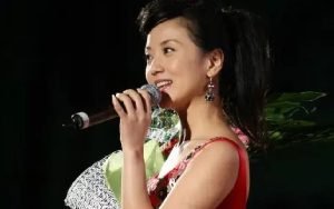 珊瑚颂简谱(歌词)-张燕-F调歌曲简谱