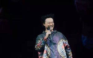 富士山下简谱-陈奕迅-F调歌曲简谱