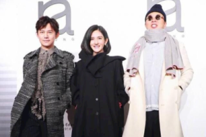 易烊千玺/何炅/夏娜《朋友请听好吉他谱》G调原版图谱