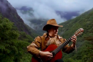 安静/王峰《红颜知己吉他谱》C调原版