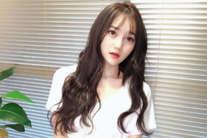 胡艾彤《大叔不要跑吉他谱》C调原版